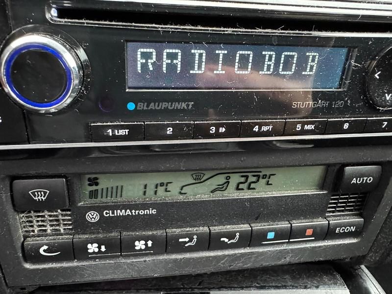 Gebraucht VW Golf IV 75 PS (55 kW) 2002 Rot Kleinwagen