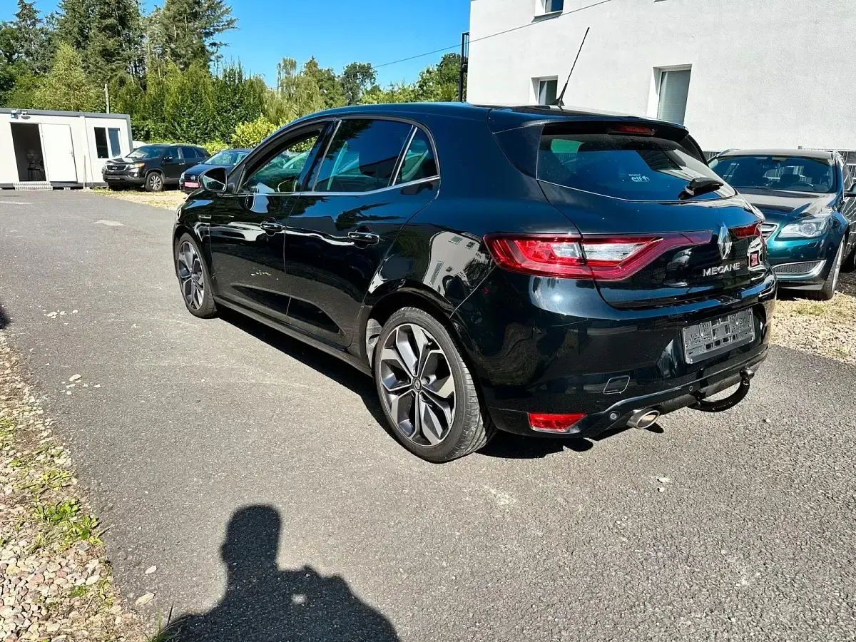 Gebraucht Renault Mégane IV 163 PS (119 kW) 2018 Schwarz Limousine