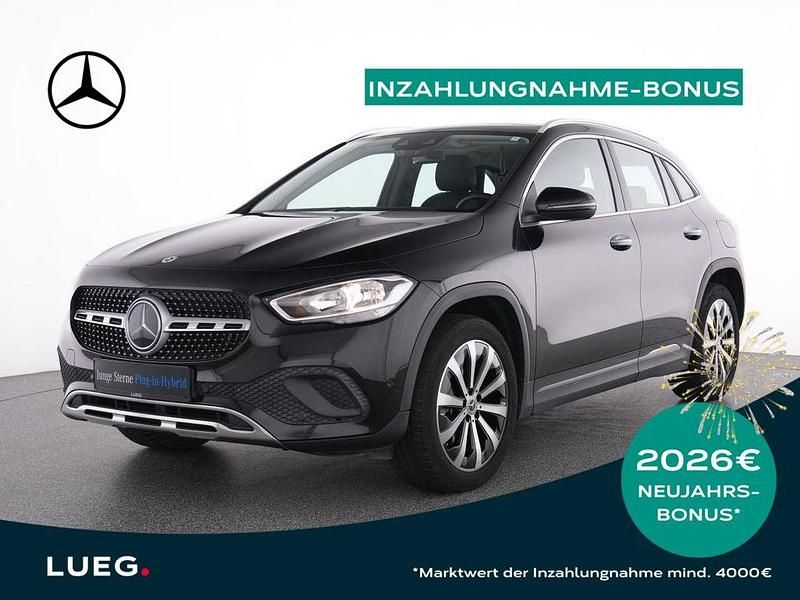 Schwarz Gebraucht 2021 Mercedes GLA250 Progressive SUV | 33.999 € (Etwas zu teuer) - Bild 1/4