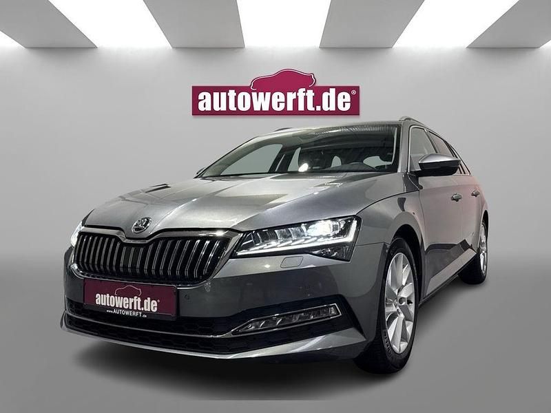 Gebraucht Skoda Superb Style 200 PS (147 kW) 2023 Grau Kombi