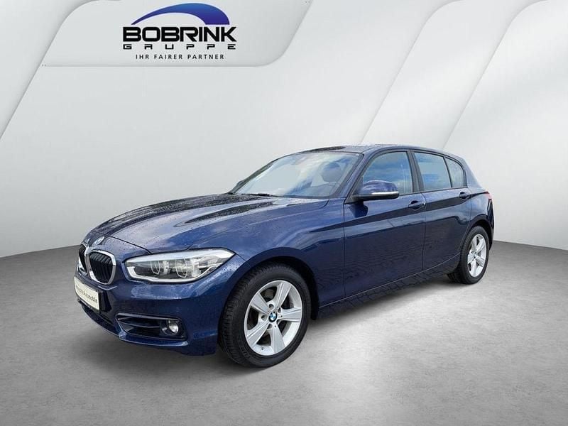 Blau Gebraucht 2019 BMW 120 Sport Line Kleinwagen | 21.440 € (Fairer Preis) - Bild 1/4