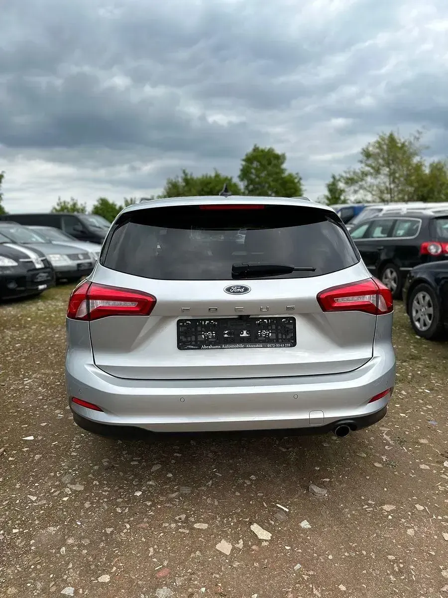 Gebraucht Ford Focus Titanium X 120 PS (88 kW) 2020 Silber Kombi