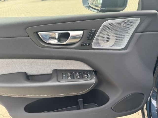 Gebraucht Volvo XC60 Inscription 398 PS (292 kW) 2022 Blau SUV