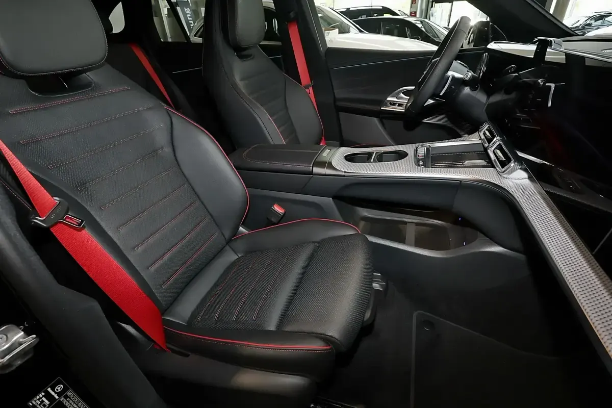 Gebraucht Mercedes GLC400d AMG 359 kW (489 PS) 2026 Obsidianschwarz SUV