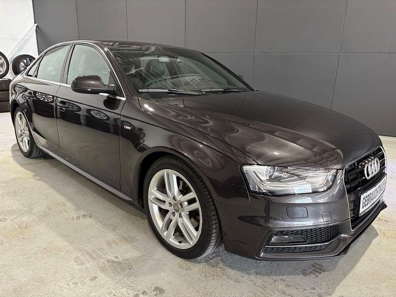 Gebraucht Audi A4 S-Line 224 PS (164 kW) 2013 Grau Limousine