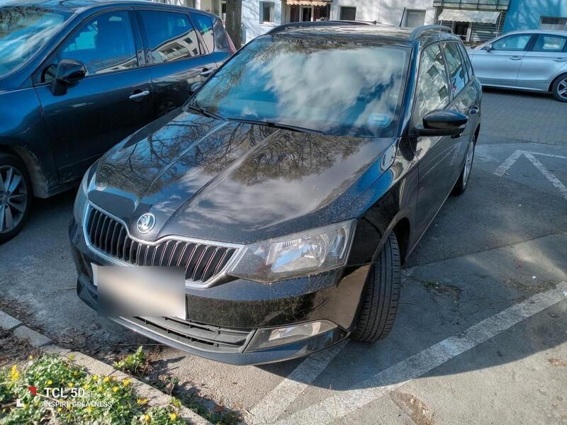 Schwarz Gebraucht 2016 Skoda Fabia Kombi | 6.000 € (Fairer Preis) - Bild 1/4
