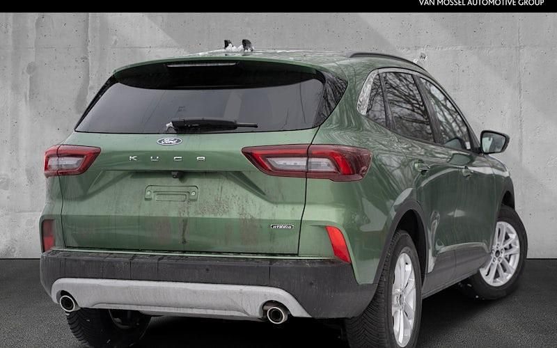 Neu Ford Kuga Titanium 243 PS (178 kW) 2026 Grün SUV