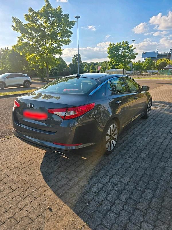 Gebraucht Kia Optima 136 PS (100 kW) 2013 Grau Limousine