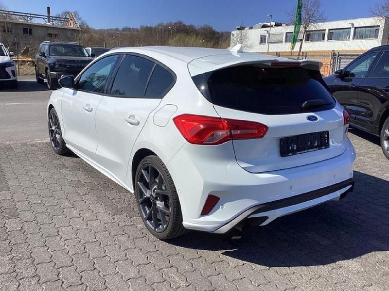 Gebraucht Ford Focus ST 280 PS (205 kW) 2020 Weiß Limousine