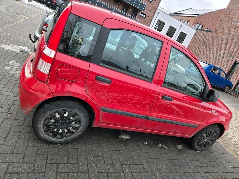Gebraucht Fiat Panda 69 PS (50 kW) 2011 Rot Kleinwagen