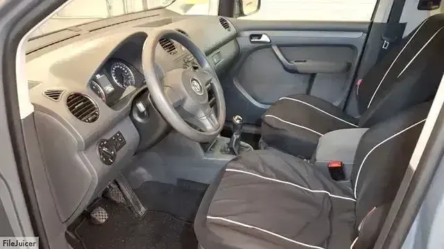 Gebraucht VW Caddy Trendline 86 PS (63 kW) 2013 Grau Van / Kleinbus