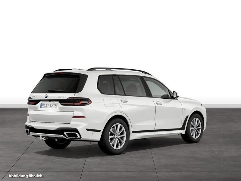 Gebraucht BMW X7 M Sport 340 PS (250 kW) 2025 Weiß SUV