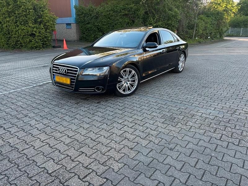 Second-hand Audi A8 351 CP (258 kW) 2011 Negru Berlinǎ