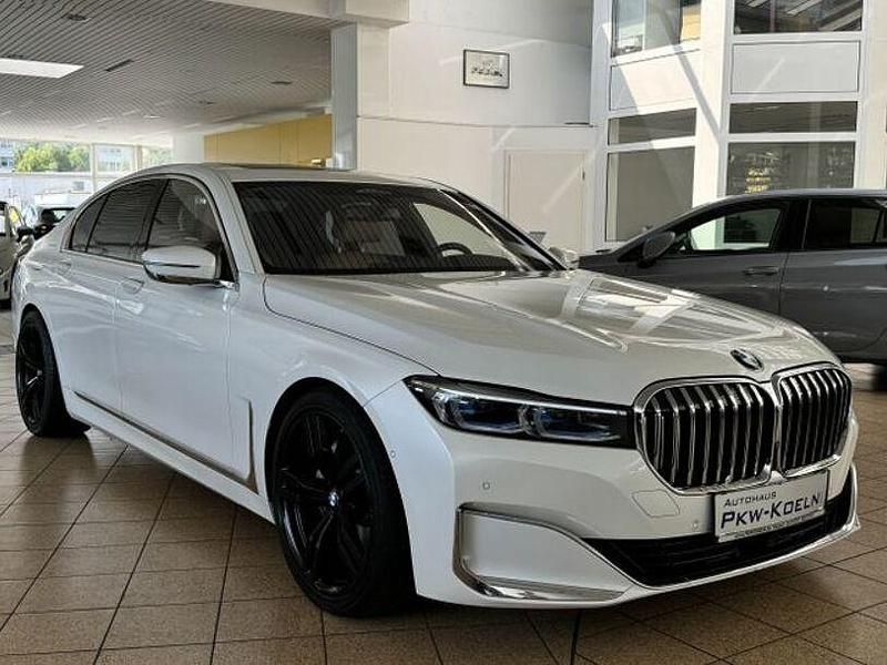 Gebraucht BMW 730 Executive 265 PS (194 kW) 2019 Weiß Limousine
