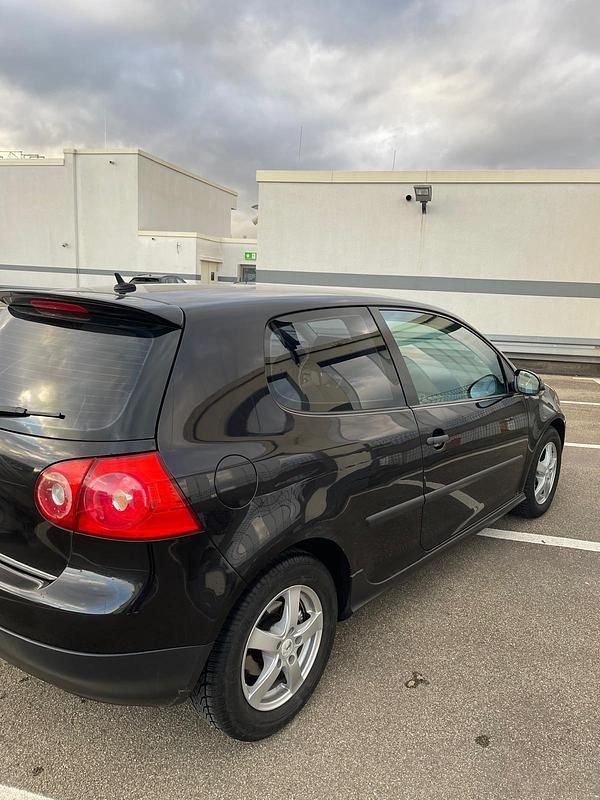 Gebraucht VW Golf V 756 PS (556 kW) 2004 Schwarz Kleinwagen