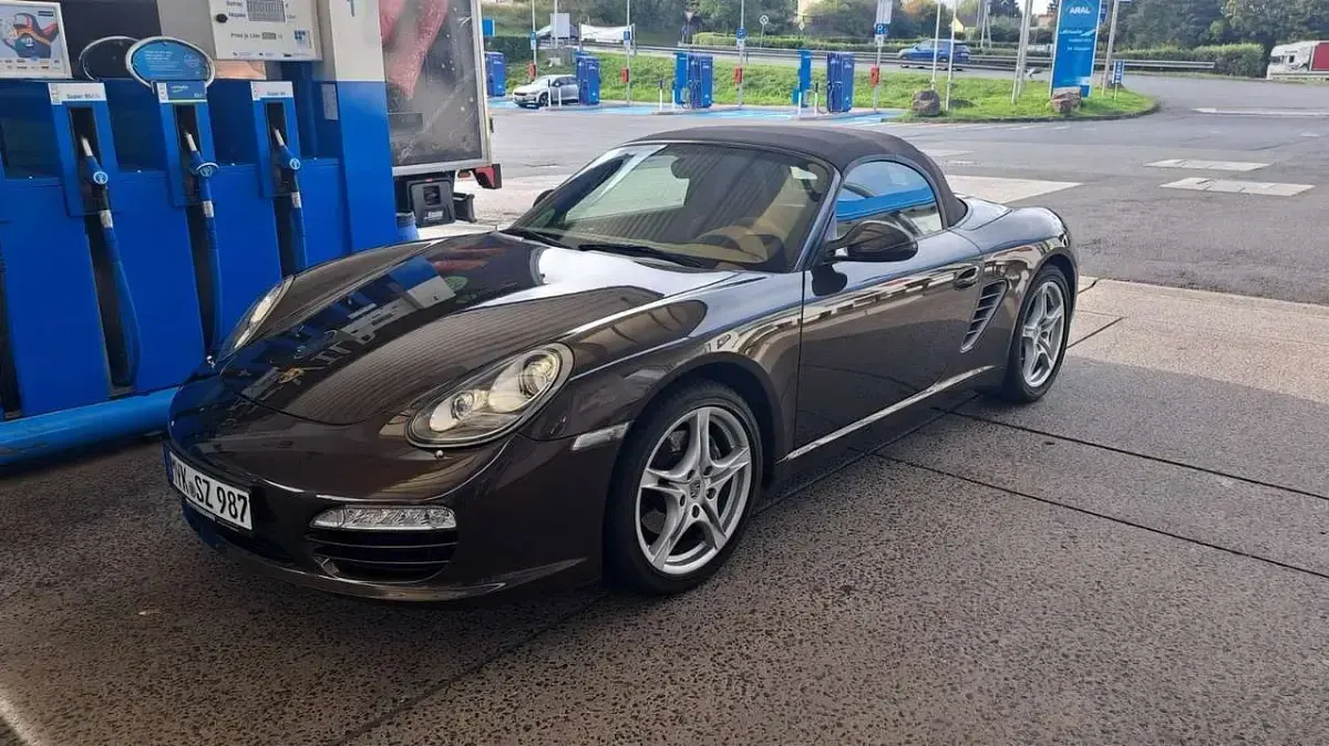 Gebraucht Porsche Boxster 256 PS (188 kW) 2010 Braun Cabrio