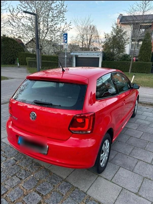 Rot Gebraucht 2010 VW Polo Kleinwagen | 2.650 € (Superpreis) - Bild 1/4