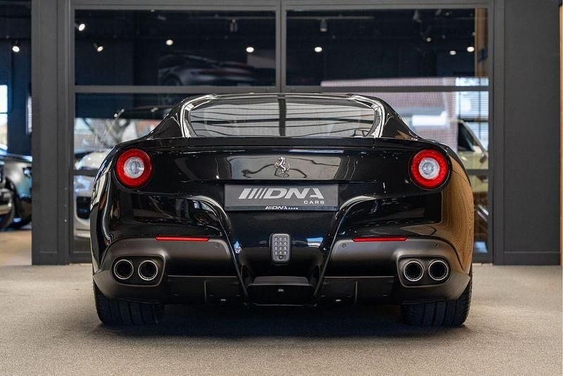 Gebraucht Ferrari F12 736 PS (541 kW) 2013 Schwarz Coupé