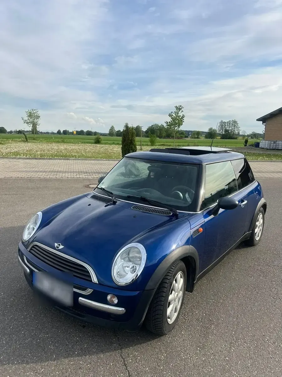 Usata Mini Cooper 90 CV (66 kW) 2004 Blu Utilitaria