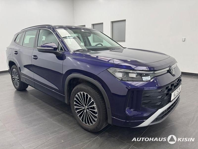 Gebraucht VW Tayron Life 193 PS (141 kW) 2025 Ultra violet metallic SUV