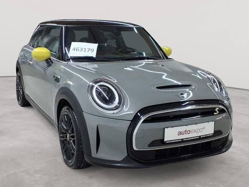 Moonwalk grey metallic Gebraucht 2022 Mini Cooper SE Classic Kleinwagen | 16.990 € (Guter Preis) - Bild 1/4