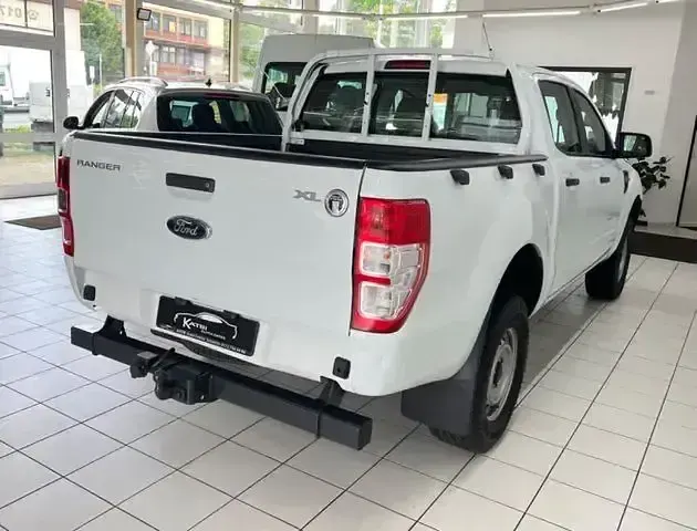 Gebraucht Ford Ranger XL 150 PS (110 kW) 2015 Weiß Pickup