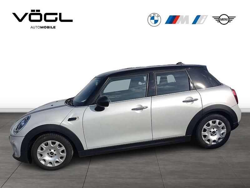 Gebraucht Mini Cooper Chili 136 PS (100 kW) 2019 White silver Kleinwagen