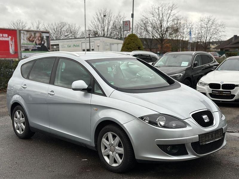 Gebraucht Seat Altea XL Stylance 102 PS (75 kW) 2006 Silber Van / Kleinbus