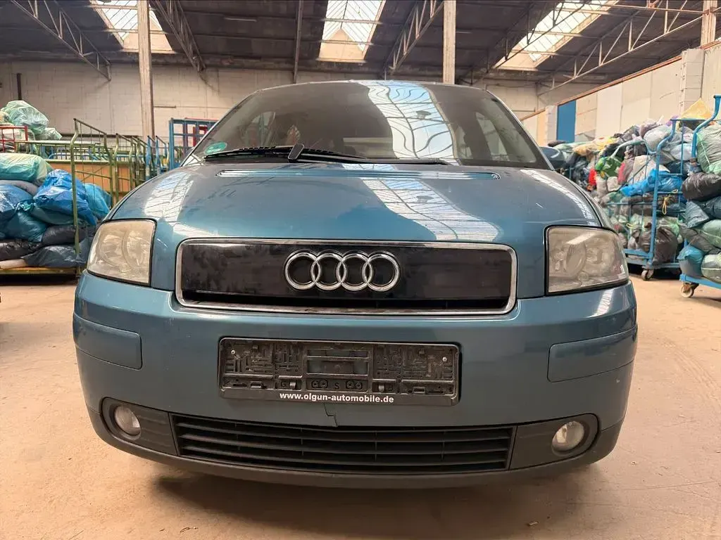 Gebraucht Audi A2 75 PS (55 kW) 2001 Blau Kleinwagen