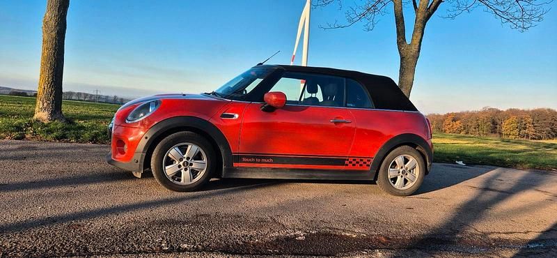 Gebraucht Mini Cooper Cabriolet 136 PS (100 kW) 2021 Orange Cabrio