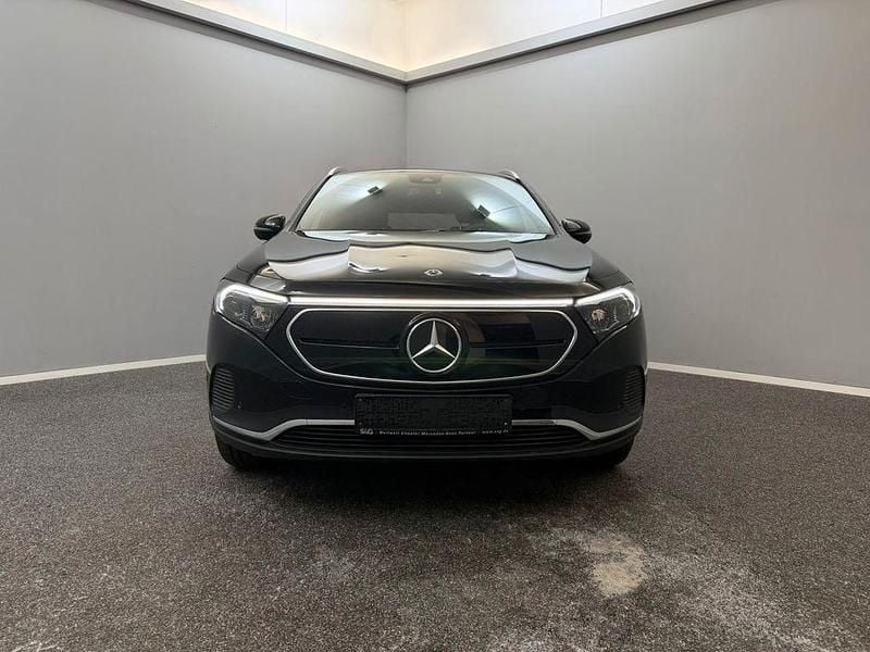 Gebraucht Mercedes EQA250+ 139 kW (190 PS) 2022 Nachtschwarz SUV