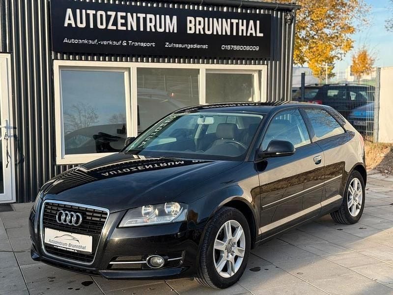Schwarz Gebraucht 2011 Audi A3 Attraction Limousine | 3.990 € (Superpreis) - Bild 1/4