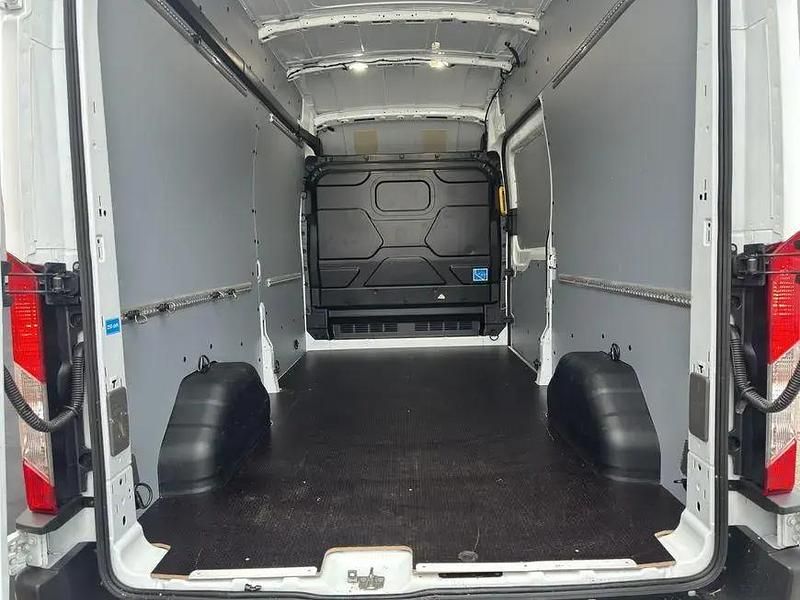 Gebraucht Ford Transit Trend 131 PS (96 kW) 2025 Weiß Pickup