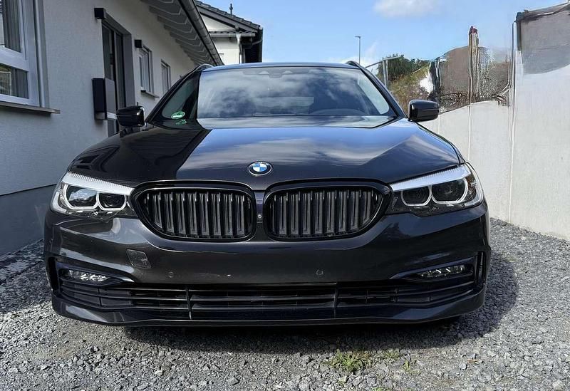 Gebraucht 2017 BMW 530 Sport Line Kombi | 17.000 € (Superpreis) - Bild 1/4