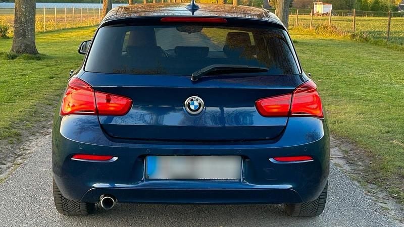 Second-hand BMW 116 116 CP (85 kW) 2018 Albastru Hatchback