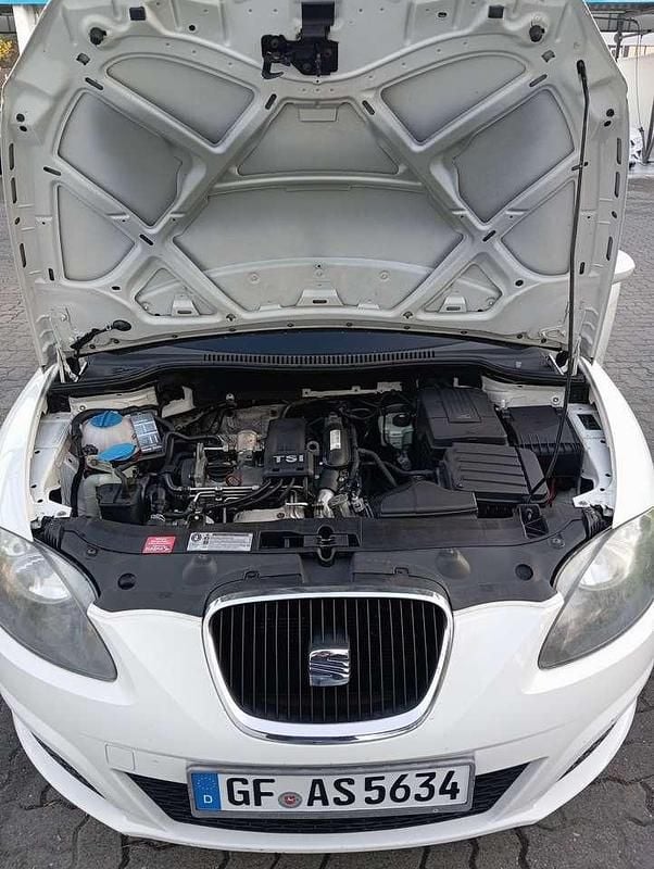 Gebraucht Seat Leon Ecomotive 105 PS (77 kW) 2010 Weiß Kleinwagen