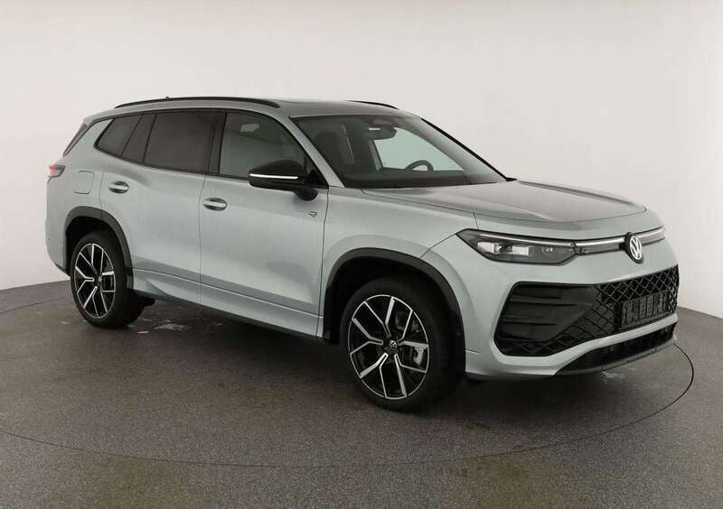 Oyster silber metallic Neu 2025 VW Tayron R-line SUV | 57.595 € (Guter Preis) - Bild 1/4