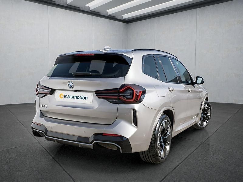 Gebraucht BMW iX3 210 kW (286 PS) 2023 Silber SUV