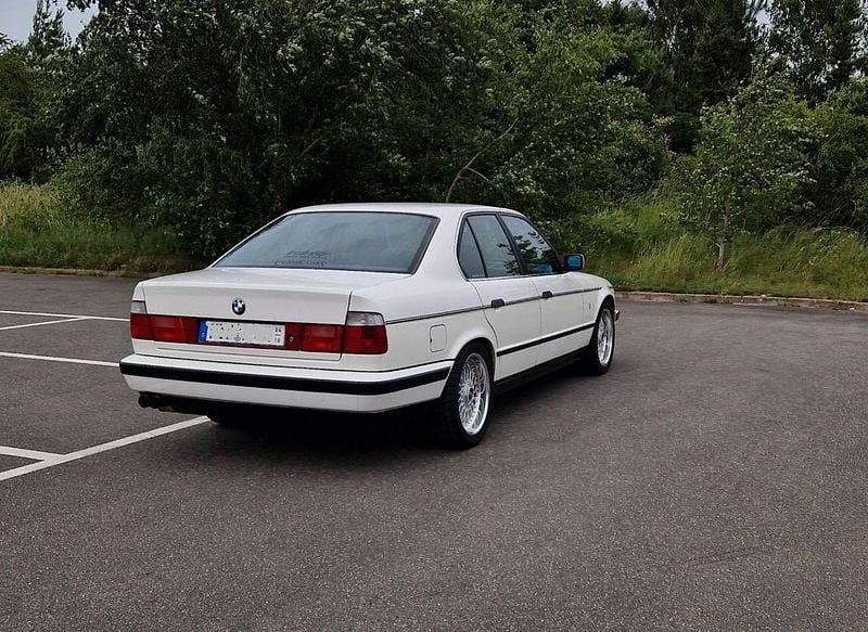 Second-hand BMW 520 Performance 150 CP (110 kW) 1993 Alb Berlinǎ