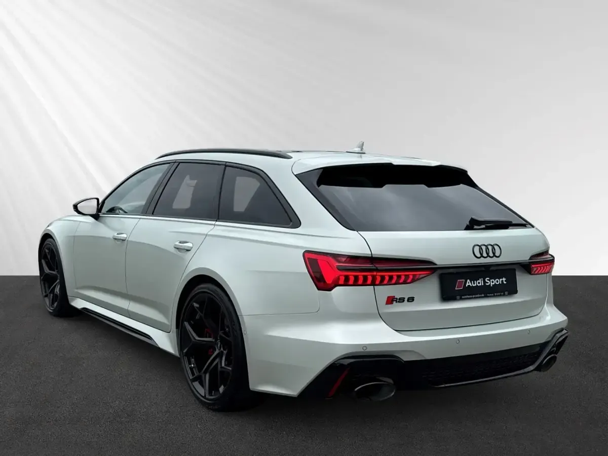Gebraucht Audi RS6 Performance 630 PS (463 kW) 2025 Matteffektlackierung audi exclusive Kombi