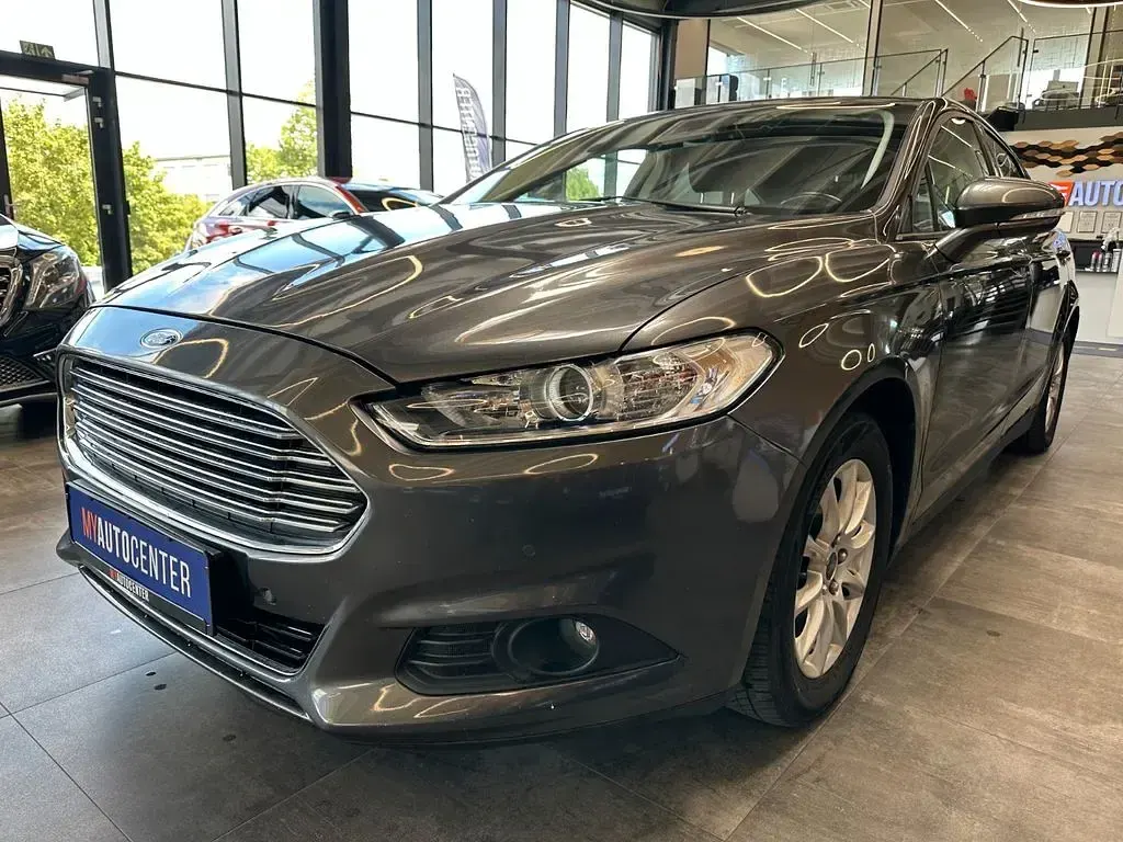 Gebraucht Ford Mondeo Business Edition 160 PS (117 kW) 2017 Grau Limousine