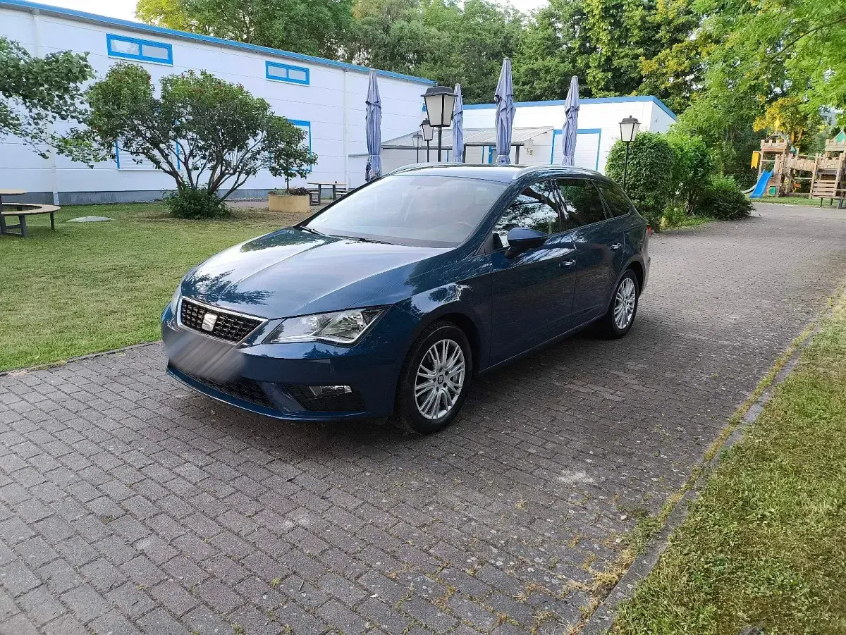 Gebraucht Seat Leon 110 PS (80 kW) 2018 Blau Kombi