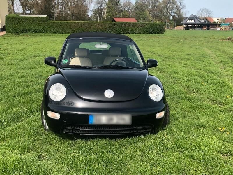Schwarz Gebraucht 2004 VW Beetle Cabrio | 1.900 € - Bild 1/4