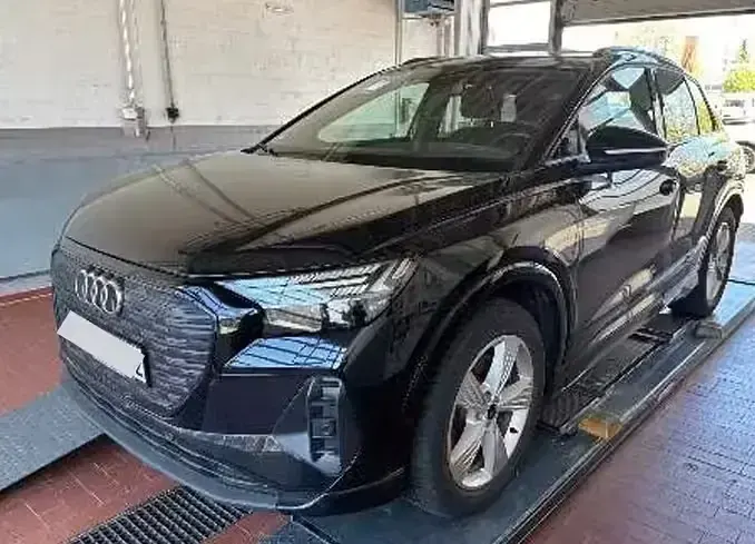 Gebraucht Audi Q4 e-tron Advanced Plus 150 kW (204 PS) 2023 SUV