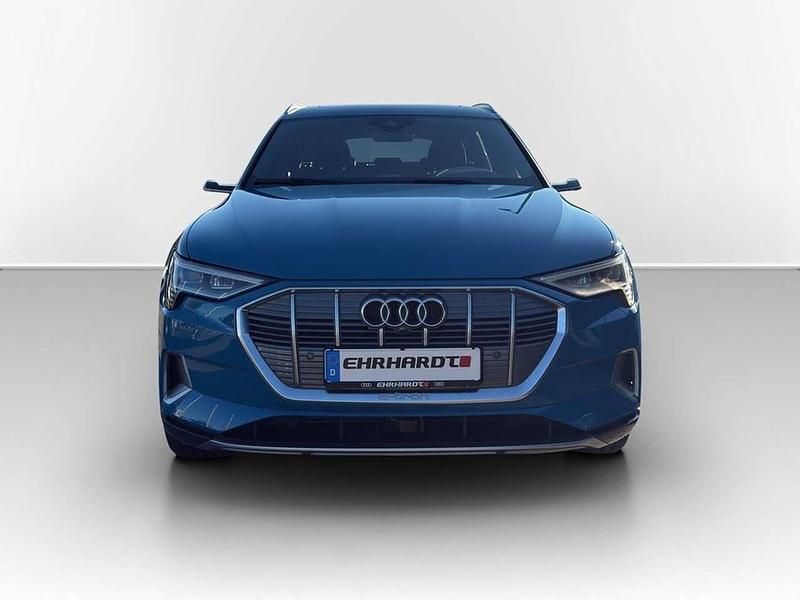 Second-hand Audi e-tron Advanced 300 kW (408 CP) 2020 Albastru SUV