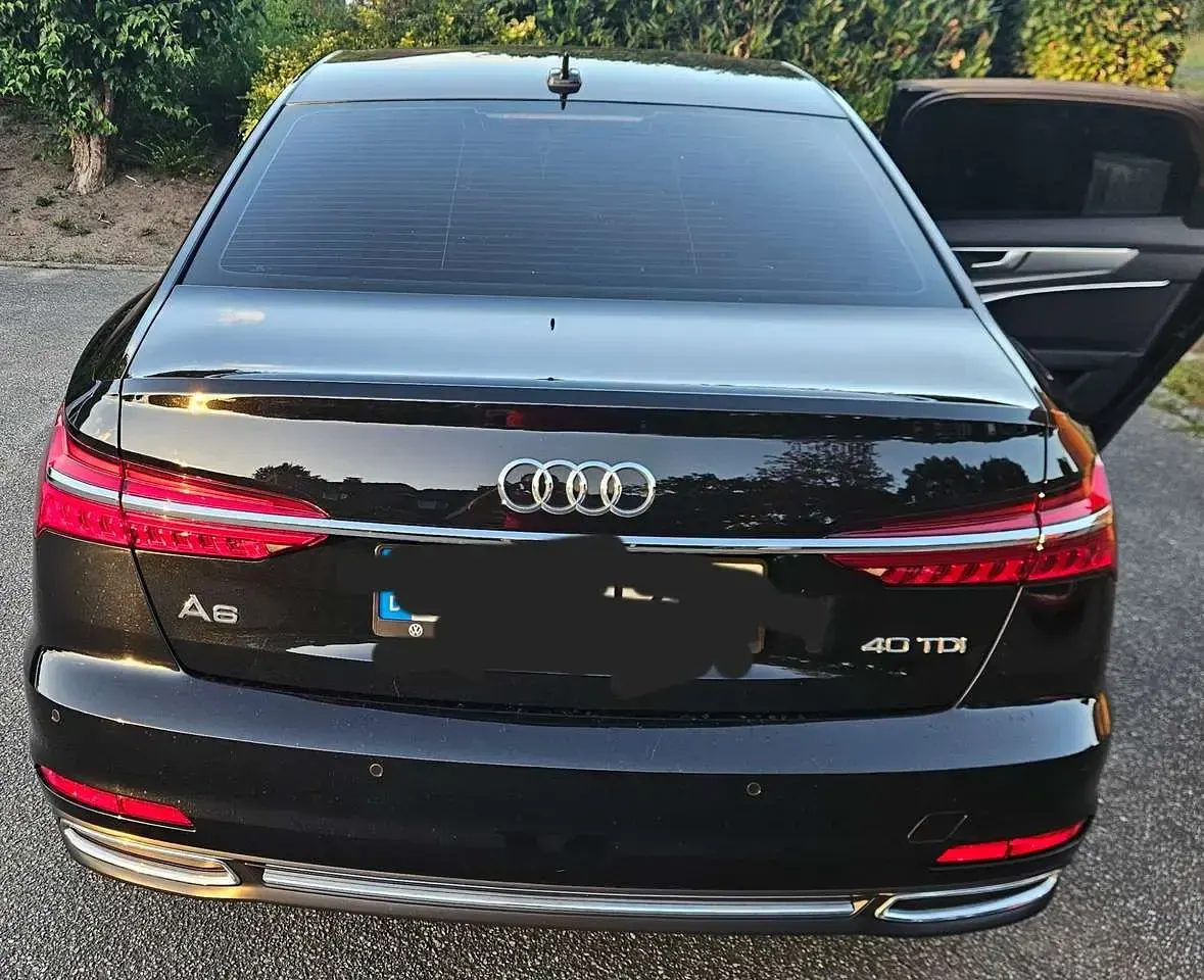 Gebraucht Audi A6 Sport 204 PS (150 kW) 2022 Schwarz Limousine