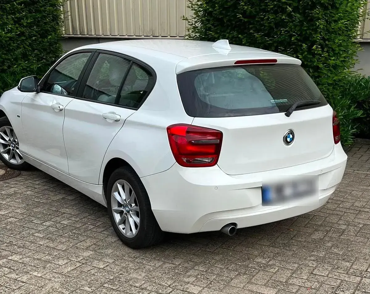 Gebraucht BMW 118 Urban Line 143 PS (105 kW) 2014 Weiß Kleinwagen
