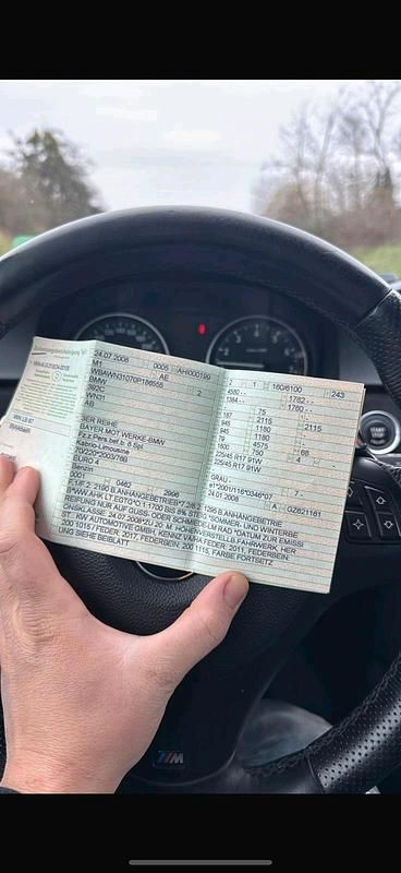 Gebraucht BMW 323 Cabriolet 218 PS (160 kW) 2008 Grau Cabrio