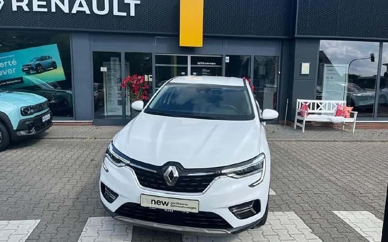 Weiß Gebraucht 2022 Renault Arkana Techno SUV | 22.990 € (Fairer Preis) - Bild 1/4