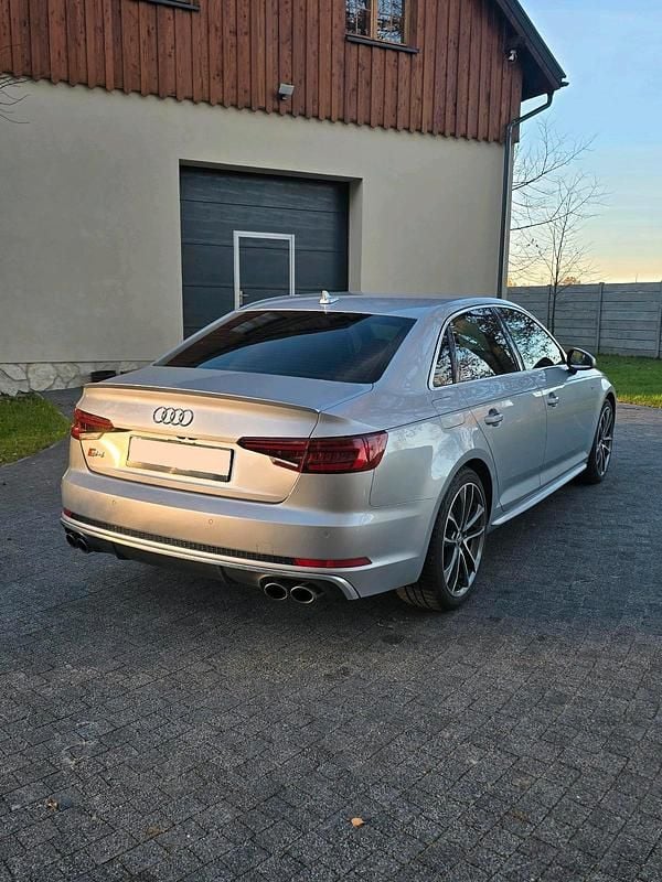 Silber Gebraucht 2018 Audi S4 Limousine | 21.800 € (Guter Preis) - Bild 1/4